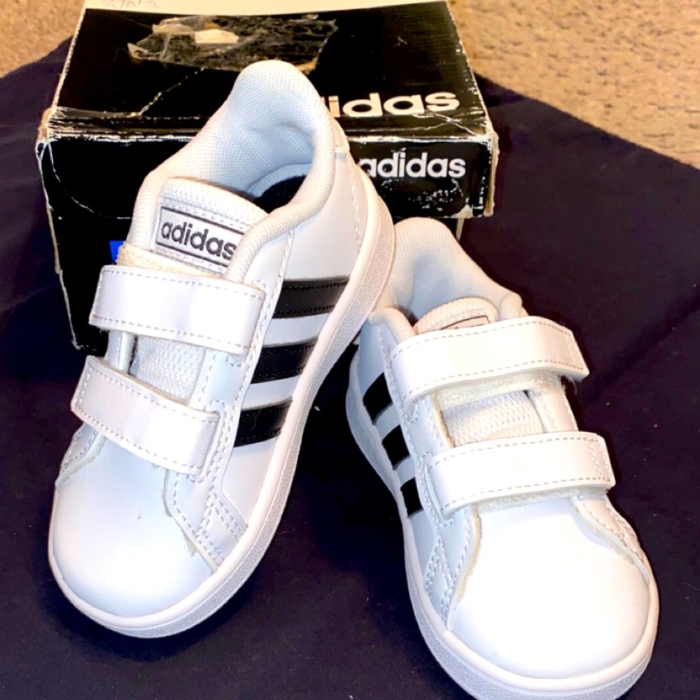 ADIDAS GRAND COURT TODDLER KIDS SNEAKER NWT SZ 6C